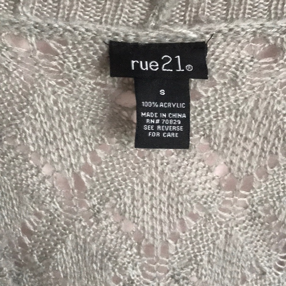 Cardigan - Picture 2 of 3
